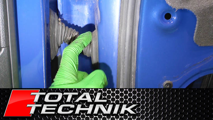 How to Remove Door Wiring Looms - Audi A4 S4 - B6 B7 - 2001-2008