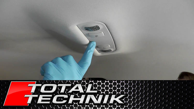 How to Remove Passenger Reading Light - Audi A4 S4 RS4 - B6 B7 - 2001-2008
