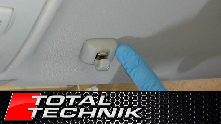 How to Remove Sun Visor Clip - Audi A4 S4 RS4 - B6 B7 - 2001-2008