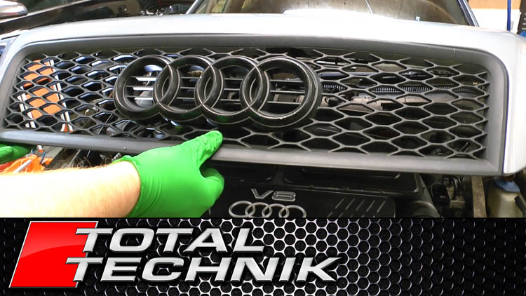 How to Remove Bonnet Grille (Grill) - Audi A6 S6 RS6 - C5 - 1997-2005